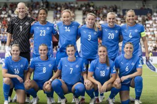 Les Islandaises se sont remobilisées après leur première défaite face à la Finlande. KEYSTONE/ALESSANDRO DELLA VALLE